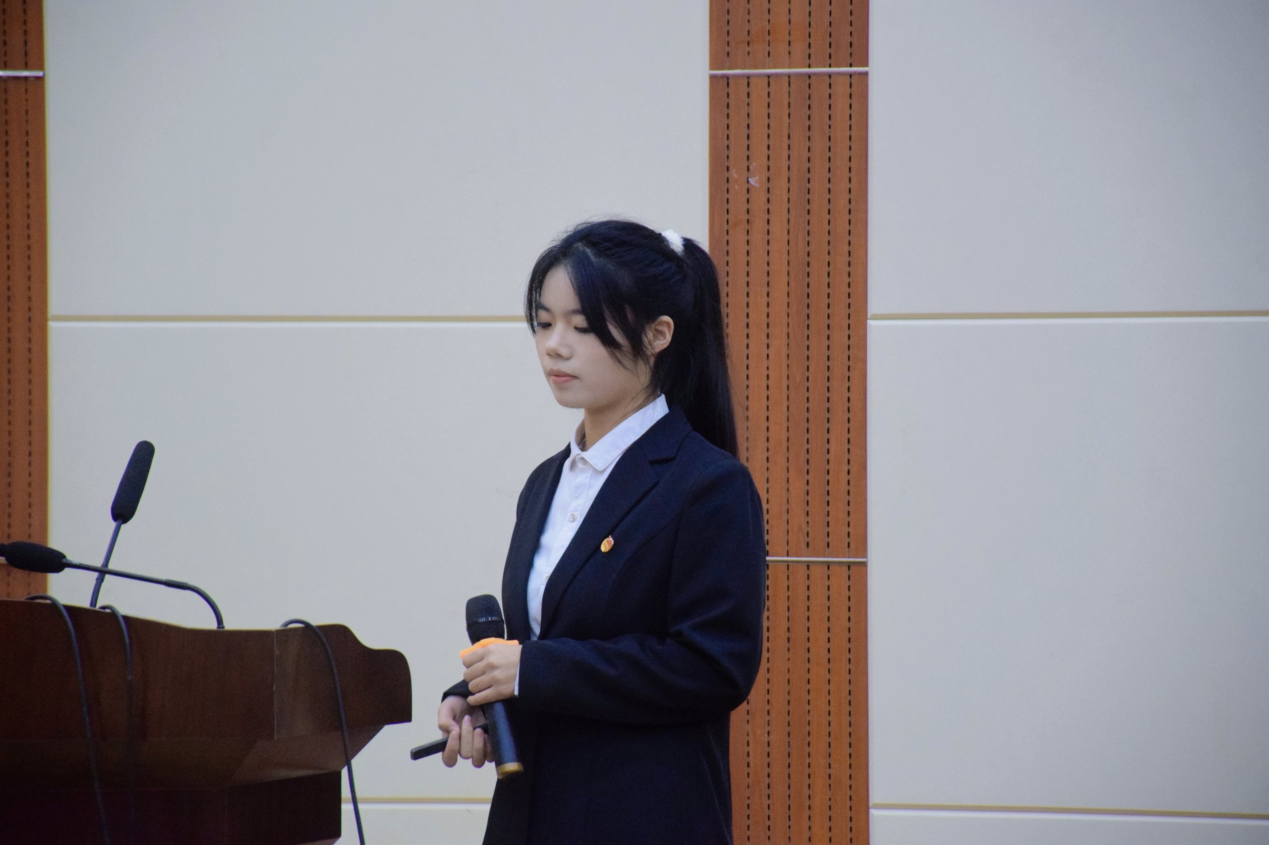 参赛成员 (14).jpg