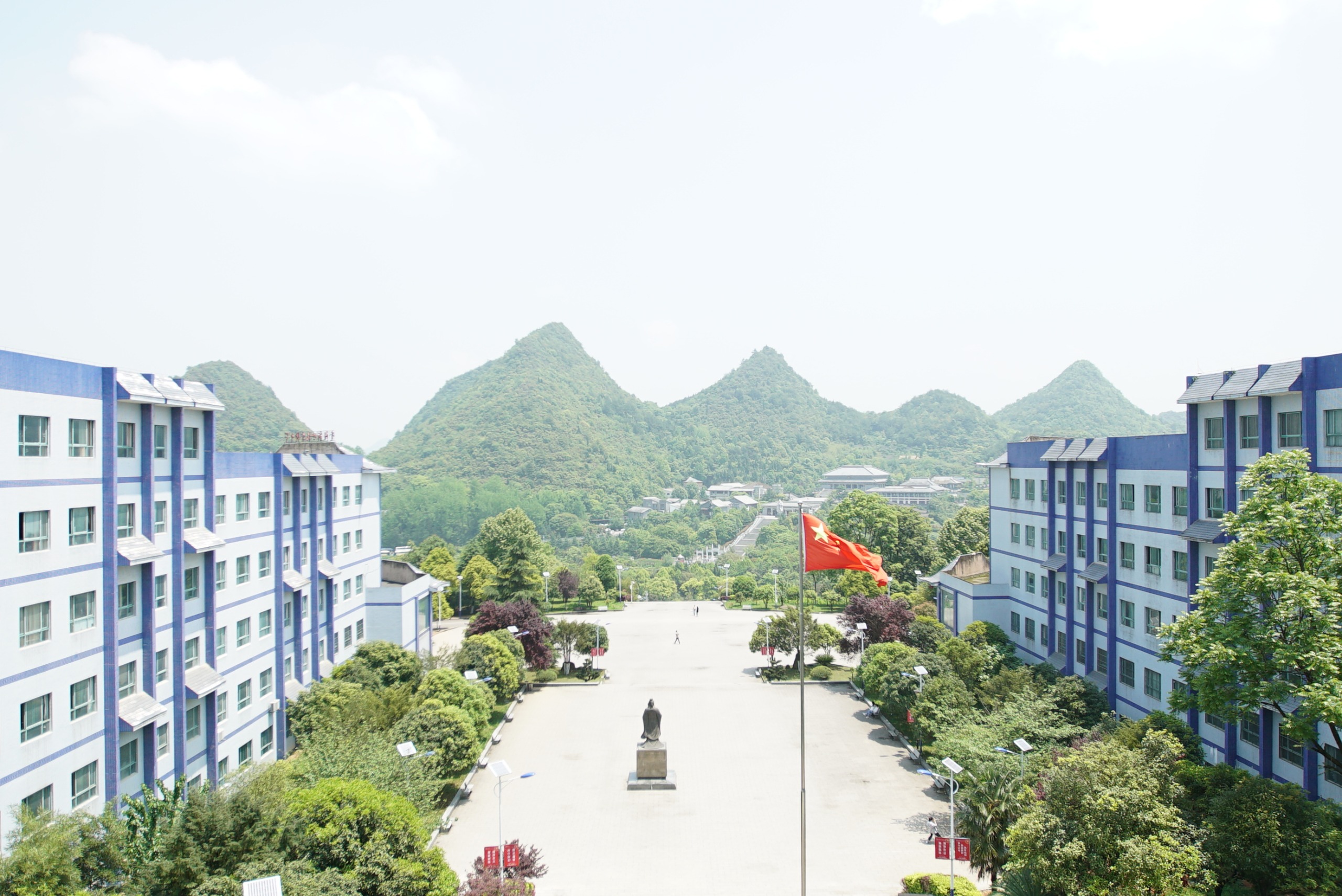 老校区11.JPG